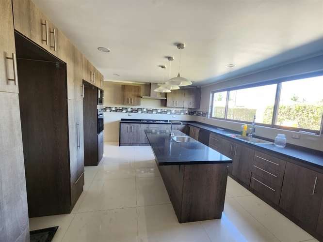 CASA Condominio Santa Sarita - Imagen 9
