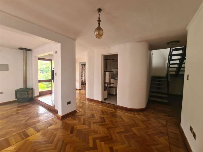 CASA Casa en VENTA o ARRIENDO en Machalí, Rancagua, Condominio Puerta del Alba