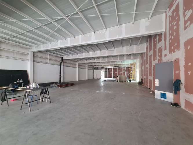 LOCAL COMERCIAL Local Comercial con Subterraneo, exterior SUPER 10, Centro Rancagua - Imagen 4