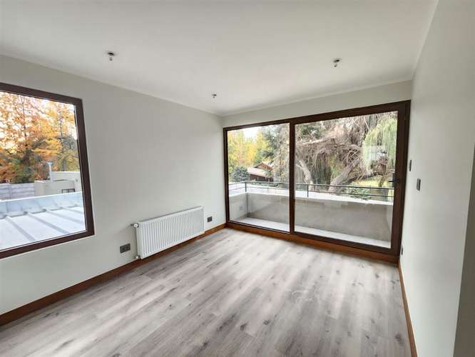 CASA Casa en ARRIENDO Condominio Bosques de Nogales, Machalí