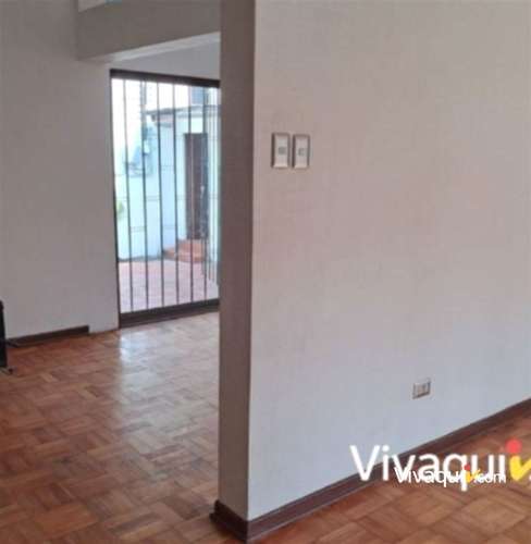 Casa en arriendo de 5 dorm. en La Reina - Imagen 4
