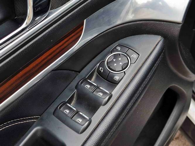 FORD EXPLORER 2017