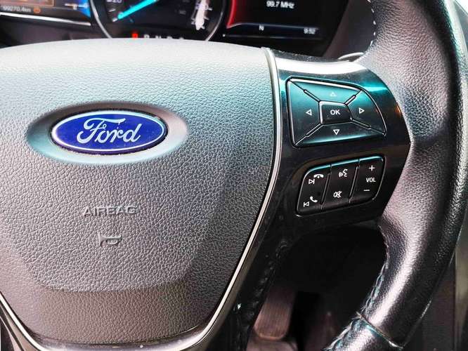 FORD EXPLORER 2017