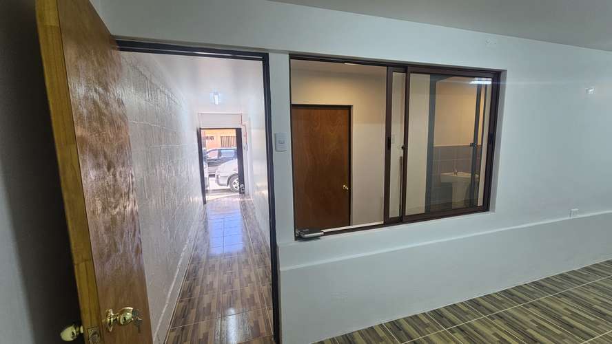 Local Comercial Remodelado Agustín Edwards con Tucapel