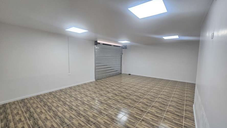 Local Comercial Remodelado Agustín Edwards con Tucapel