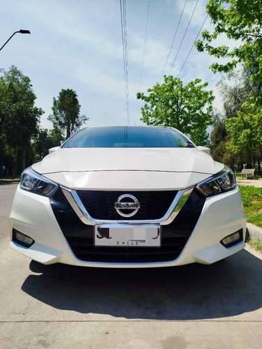 NISSAN VERSA ADVANCE MT FULL - Imagen 4