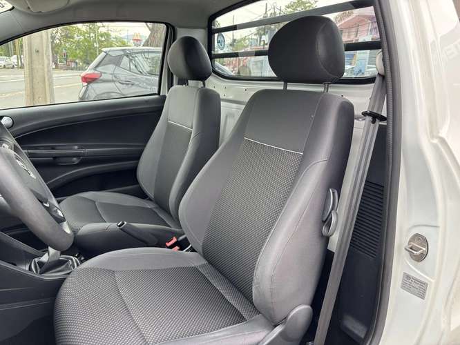 VOLKSWAGEN SAVEIRO 2023 - Imagen 13