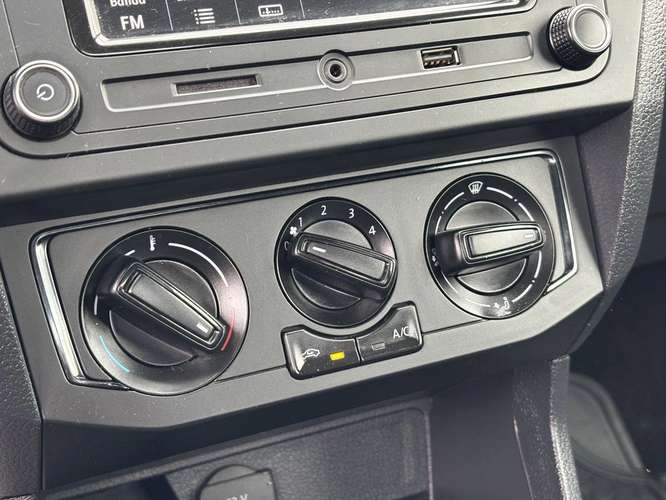 VOLKSWAGEN SAVEIRO 2023 - Imagen 16