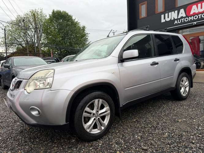 NISSAN X-TRAIL 2013
