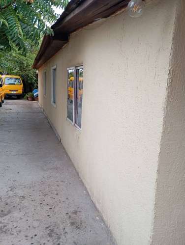 Casa con 3 deptos independientes y galpón en La Florida - Imagen 8