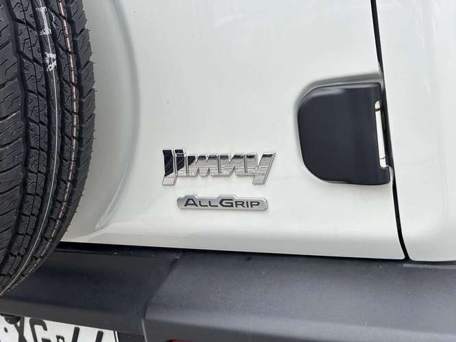 SUZUKI JIMNY 2025