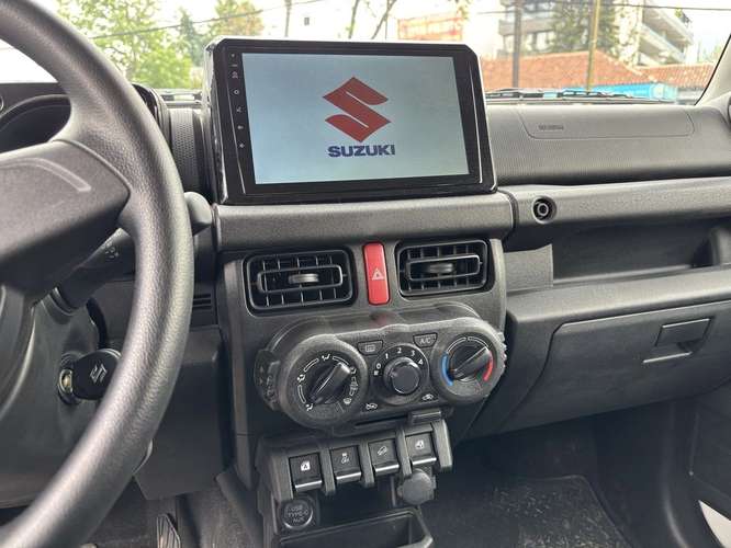SUZUKI JIMNY 2025