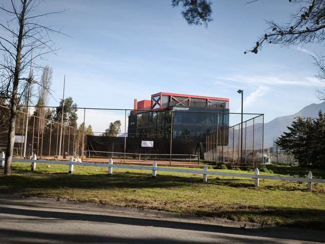 CASA COUNTRY ANGOSTURA A 50 MINUTOS LAS CONDES 25 MIN RGUA