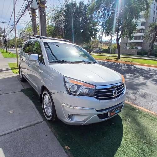 SsangYong stavic   2.0 2018 diesel - Imagen 9