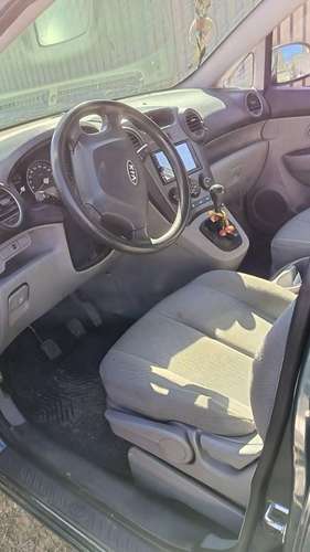 Kia Carens 2010 2.0 Diesel