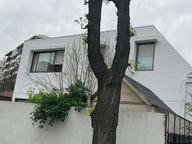Casa en venta de 5 dorm. en Las Condes - Imagen 5