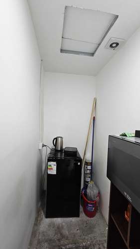 Se arrienda local comercial amplio y nuevo (87340) - Imagen 16