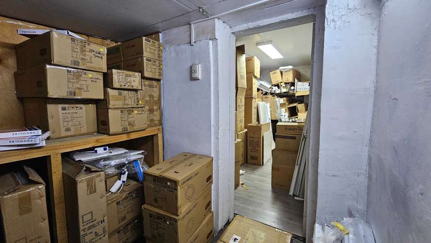 Se arrienda local comercial amplio y nuevo (87340) - Imagen 18