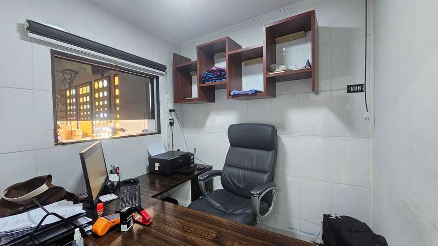 Se arrienda local comercial amplio y nuevo (87340) - Imagen 7