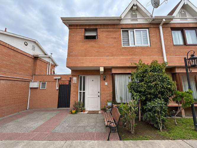 Casa en Venta en Condominio, Reina Victoria, La Reina