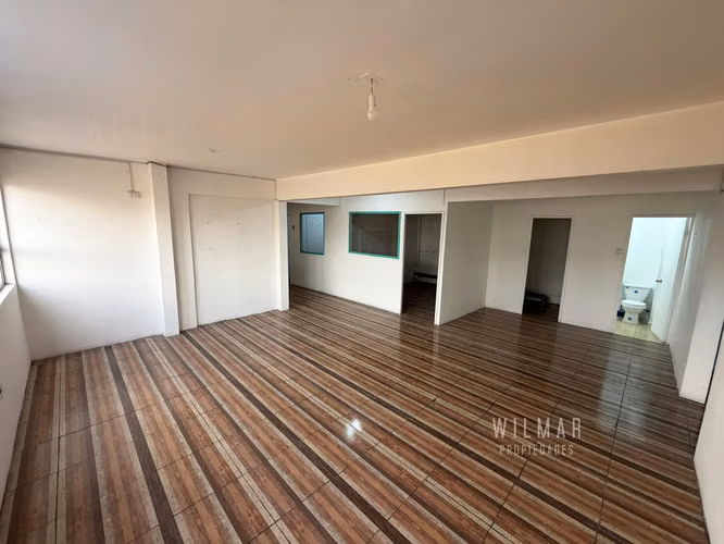 Edificio Comercial Planta Libre + 17 Box/oficinas
