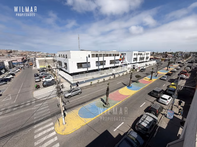 Edificio Comercial Planta Libre + 17 Box/oficinas