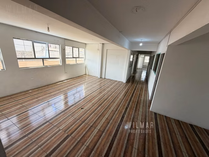 Edificio Comercial Planta Libre + 17 Box/oficinas