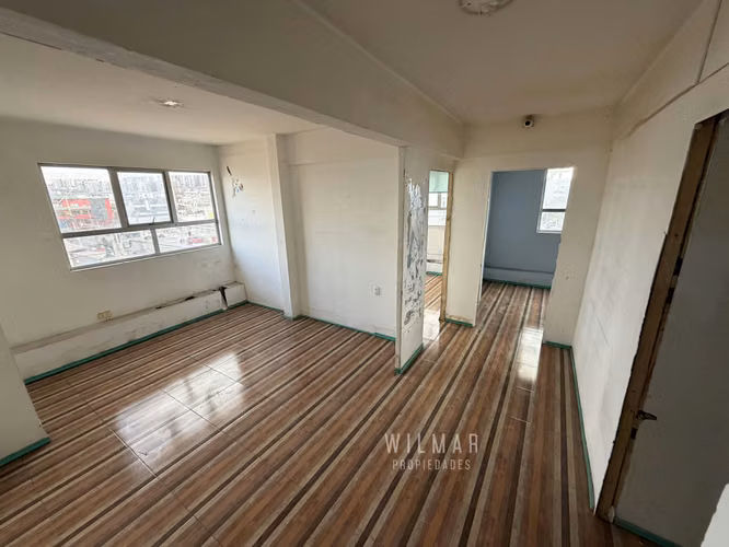 Edificio Comercial Planta Libre + 17 Box/oficinas