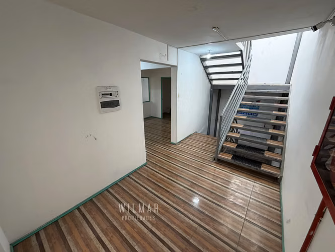 Edificio Comercial Planta Libre + 17 Box/oficinas