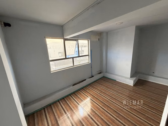 Edificio Comercial Planta Libre + 17 Box/oficinas
