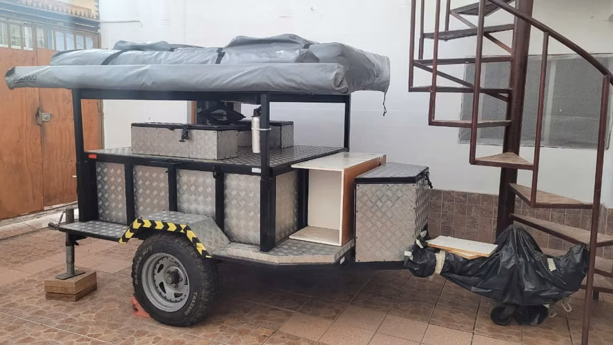 CARRO CARPA AEROVAN VOLCANO