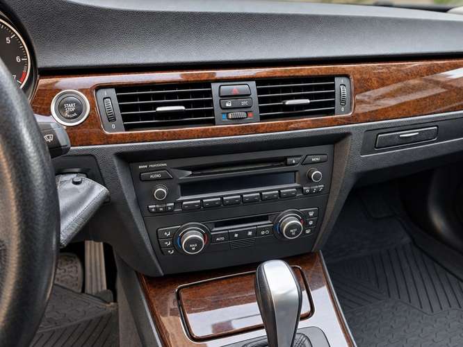 BMW 320 IA A FL 2.0 AUT - 2010 | 5072