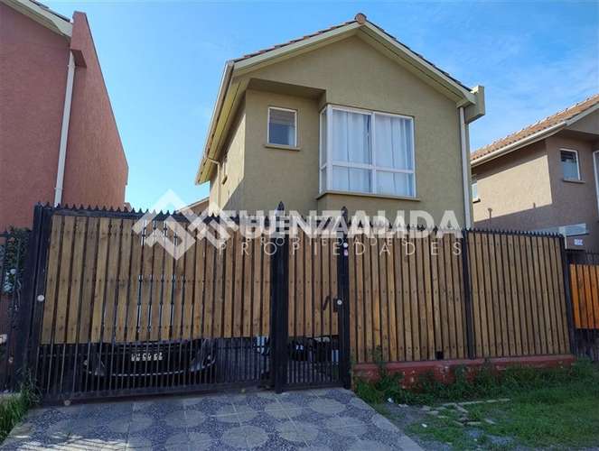 Casa en arriendo de 3 dorm. en San Bernardo