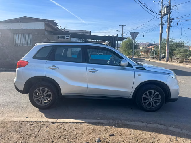 SUZUKI AUTOMATICA VITARA 1.6 AÑO 2018 - Imagen 15