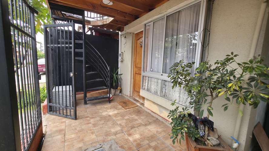 Linda Casa en venta Barrio Residencial Valle el Encanto.