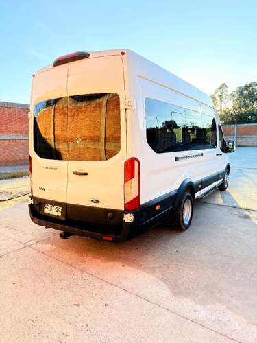Ford Transit bus - Imagen 3