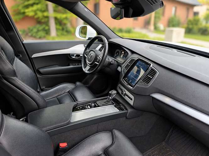 VOLVO XC90 T6 KINETIC - 2018 | 5077