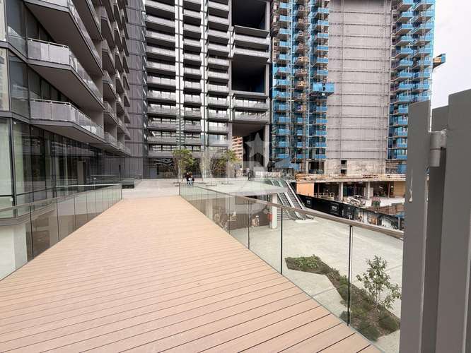 Local de 67,89 m2 en zócalo abierto en Boulevard Kennedy