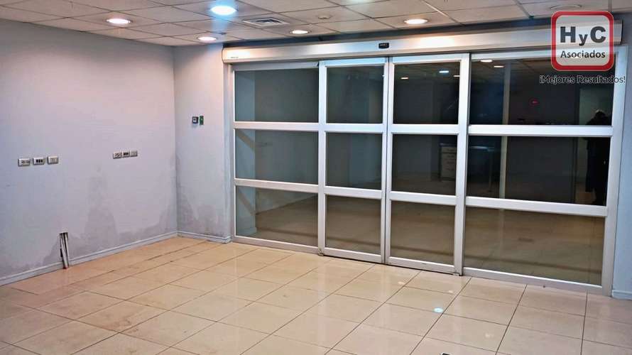 Local Comercial de 591 m2 6 estacionamientos, plena Alameda - Imagen 10