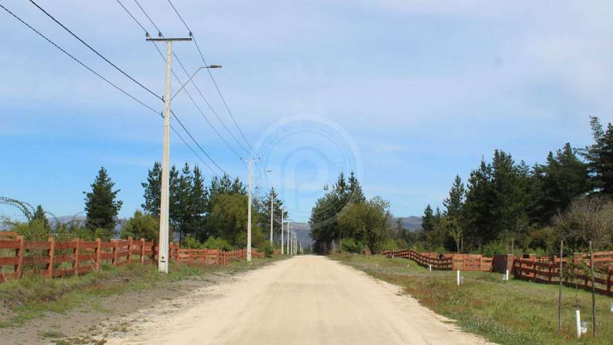 Terreno plano con excelente acceso en condominio (186898)