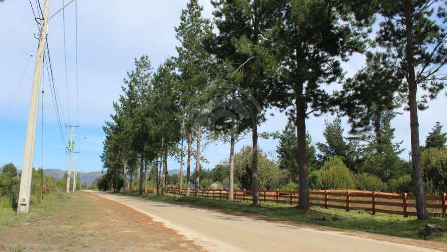 Terreno plano con excelente acceso en condominio (186898)