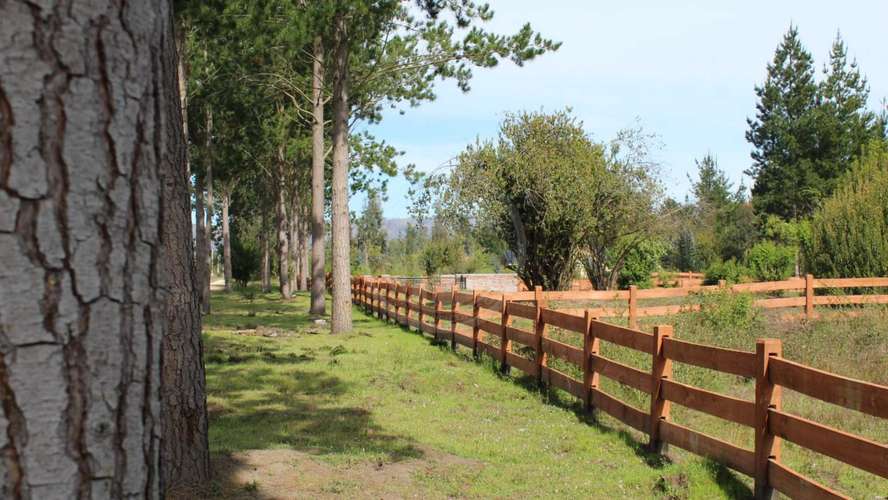 Terreno plano con excelente acceso en condominio (186898)