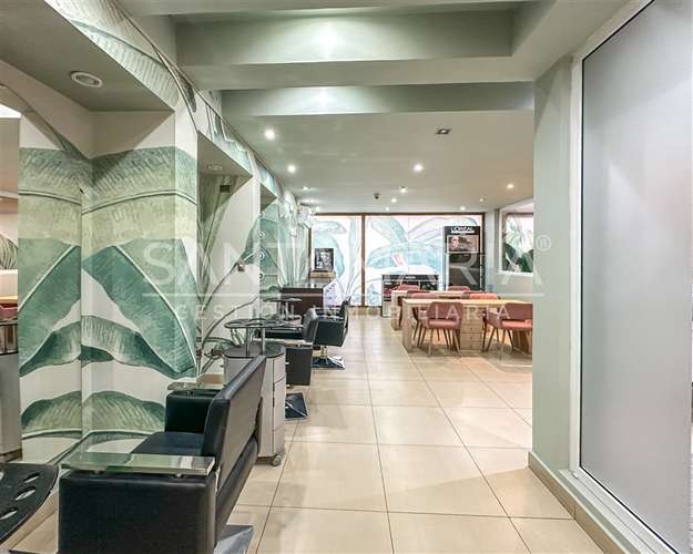 Arriendo Peluqueria con 8 puestos Anibal Pinto, Concepción