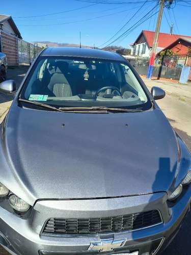 vendo Chevrolet sonic
