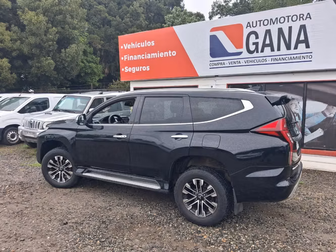 MITSUBISHI MONTERO  SPORT 4WD 2.4 AUT 2022 - Imagen 4