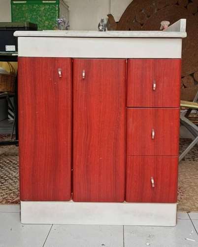 Vanitorio y griferia, mueble baño, lavamanos+ WC