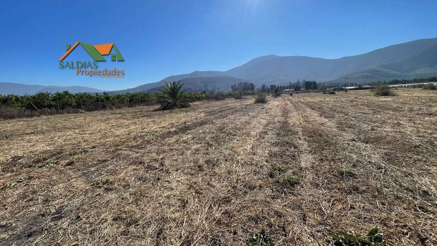 se vende en condominio de pocas personas La Cruz  lotes 5000 metros con agua