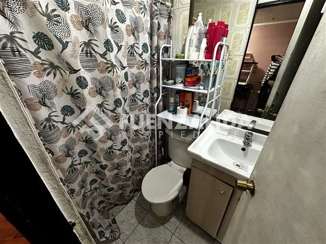 Casa en venta de 3 dorm. en Plaza de Maipú