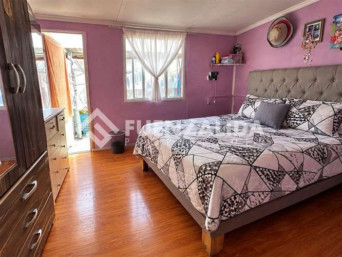 Casa en venta de 3 dorm. en Plaza de Maipú