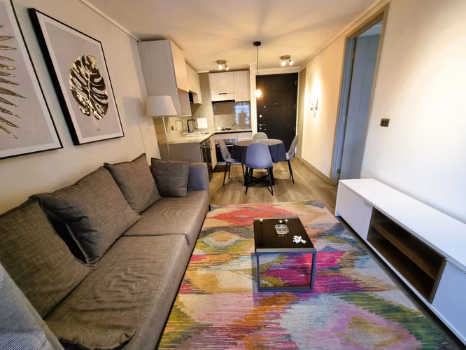 Arriendo Moderno Departamento – Walker Martínez con Juan de Pineda